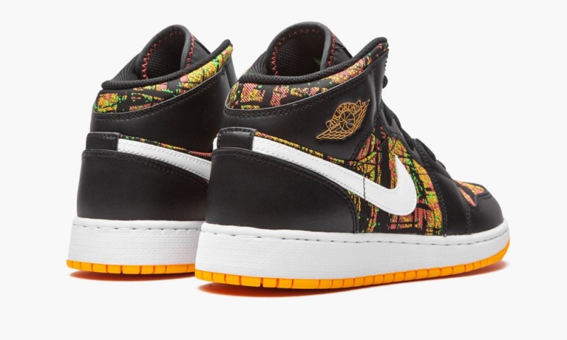 Nike Air Jordan 1 Mid GS 'Black / Laser Orange' Lasten Kengät Mustat Valkoinen Oranssi | 761SCMGLP