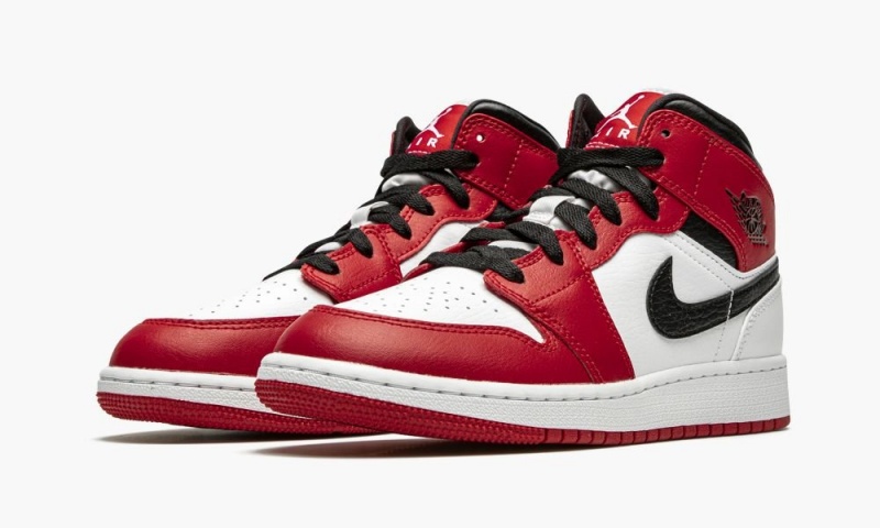 Nike Air Jordan 1 Mid GS 'Chicago 2020' Lasten Kengät Valkoinen Punainen Mustat | 687ZOKHPG