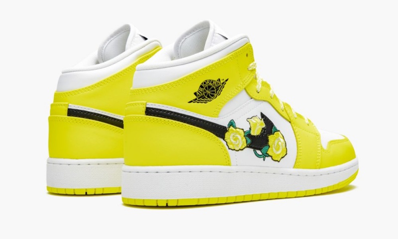 Nike Air Jordan 1 Mid GS 'Dynamic Yellow' Lasten Kengät Keltainen Mustat Valkoinen | 634OZULWD