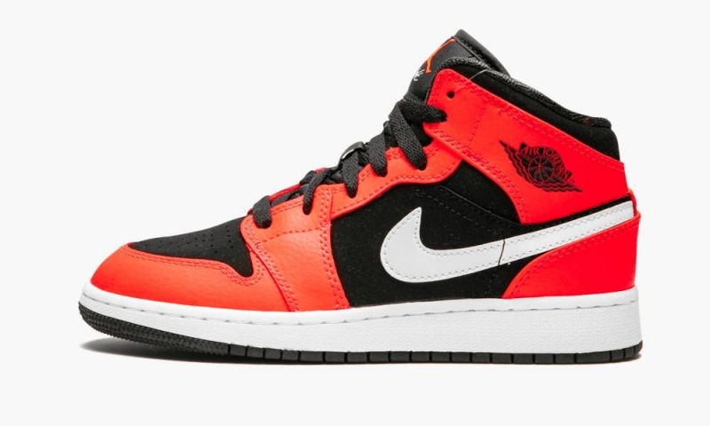 Nike Air Jordan 1 Mid GS \'Infrared\' Lasten Kengät Mustat Valkoinen Punainen | 286WUVGBE