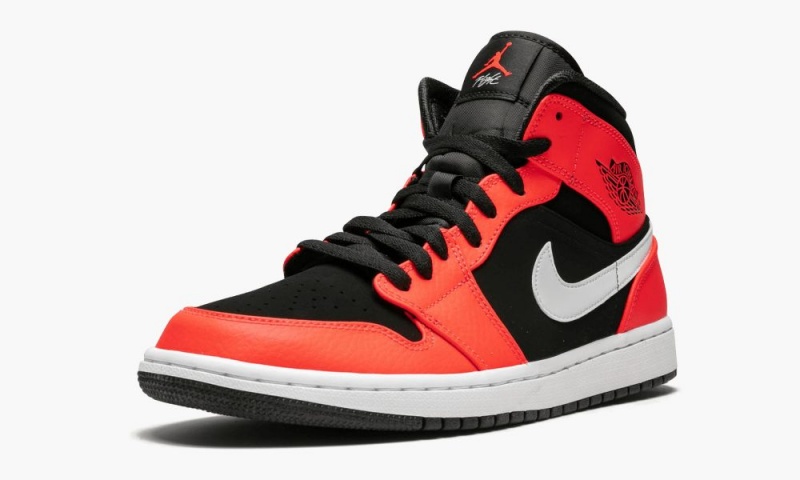 Nike Air Jordan 1 Mid 'Infrared 23' Miesten Kengät Mustat Valkoinen Punainen | 597LVIOGS