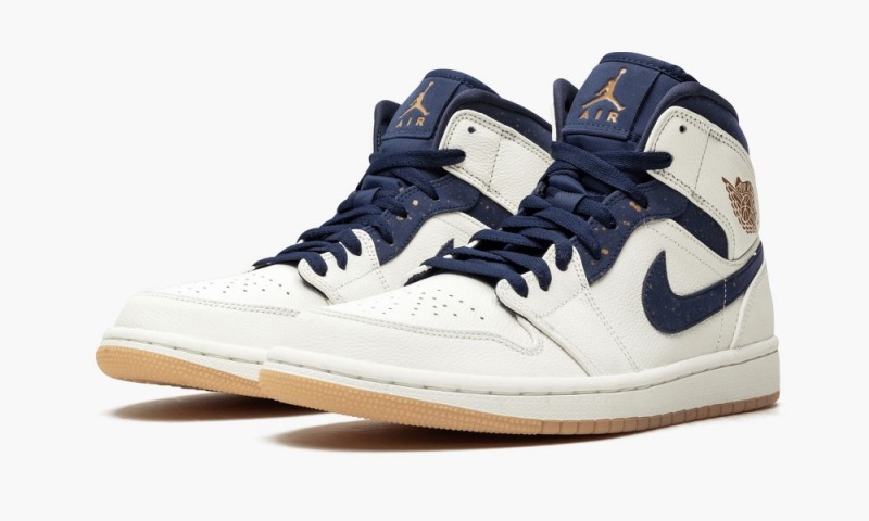 Nike Air Jordan 1 Mid Jeter Miesten Kengät Ruskea Laivastonsininen | 395JODYGM