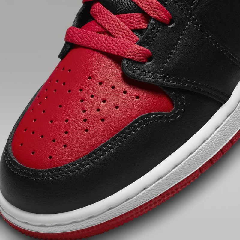 Nike Air Jordan 1 Mid Lasten Kengät Mustat Punainen | 047PJNHXB