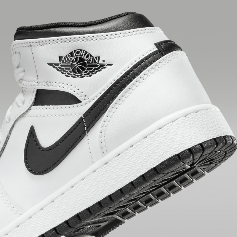 Nike Air Jordan 1 Mid Lasten Kengät Valkoinen Mustat | 567HNWIUM