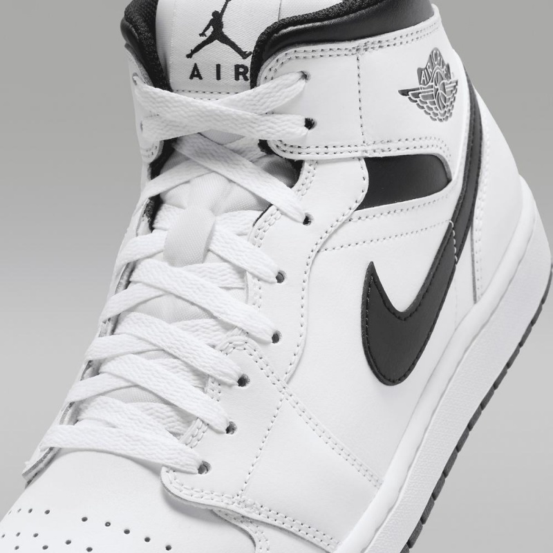 Nike Air Jordan 1 Mid Miesten Kengät Valkoinen Mustat | 614UHBWND
