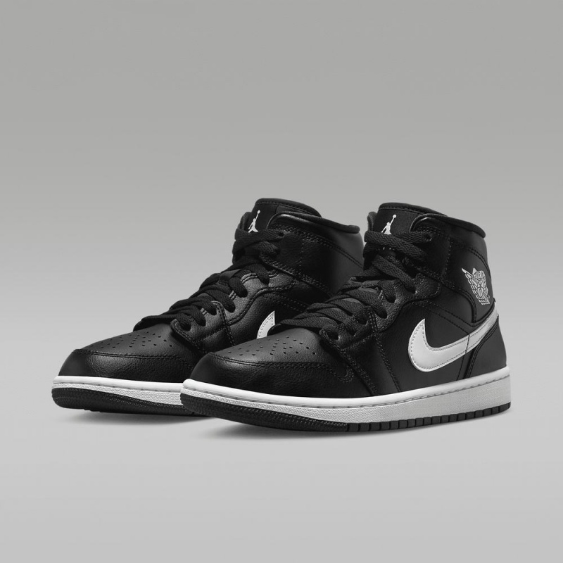 Nike Air Jordan 1 Mid Naisten Kengät Mustat | 629RIDHQG