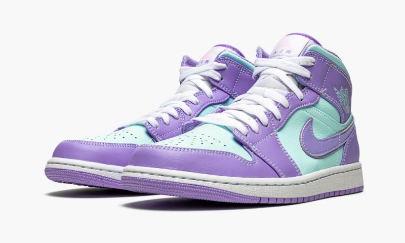 Nike Air Jordan 1 Mid 'Purple Pulse / Glacier Blue' Miesten Kengät Violetit | 021LMBUQV