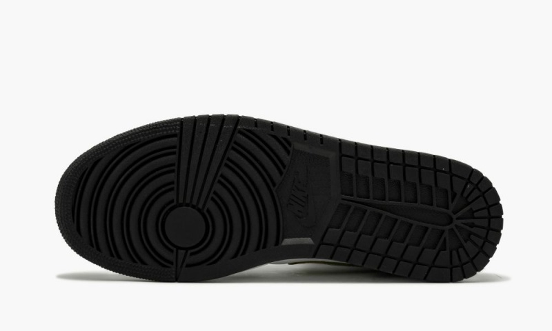 Nike Air Jordan 1 Mid SE 'Black Gold Kiiltonahka Nahkaiset' Miesten Kengät Mustat Metal Kultaiset Valkoinen | 106GTHVNP