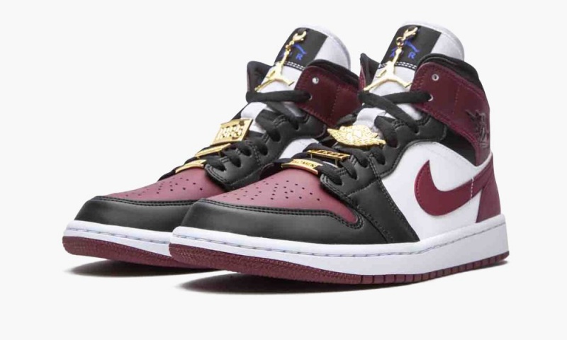 Nike Air Jordan 1 Mid SE 'Gold Pendants' Naisten Kengät Mustat Punainen Valkoinen | 912JEVRSN