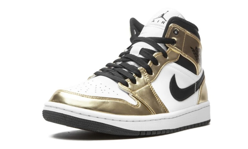 Nike Air Jordan 1 Mid SE 'Metallic Gold' Miesten Kengät Metal Kultaiset Mustat Valkoinen | 452RCTDFI