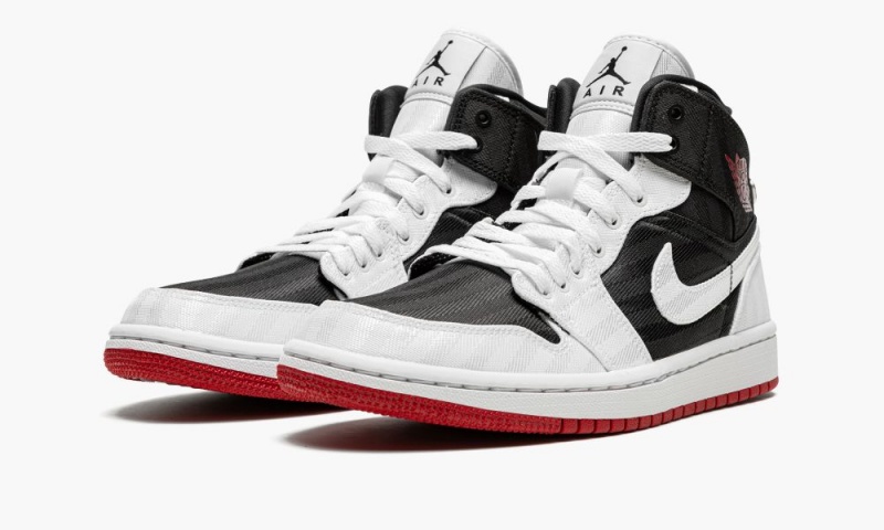 Nike Air Jordan 1 Mid SE UTL 'White / Black / Gym Red' Naisten Kengät Mustat Valkoinen Punainen | 325UXQAMS