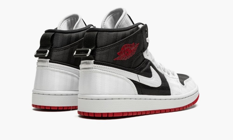 Nike Air Jordan 1 Mid SE UTL 'White / Black / Gym Red' Naisten Kengät Mustat Valkoinen Punainen | 325UXQAMS