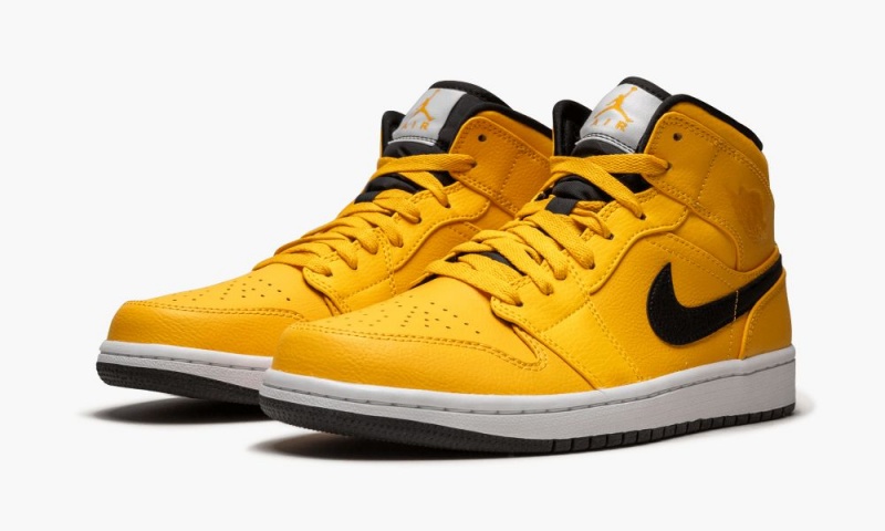 Nike Air Jordan 1 Mid 'Taxi Yellow' Miesten Kengät Kultaiset Mustat Valkoinen | 897PWMDUC