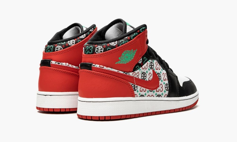 Nike Air Jordan 1 Mid 'Ugly Christmas Villa' Lasten Kengät Valkoinen Punainen Mustat | 084LOVBQH