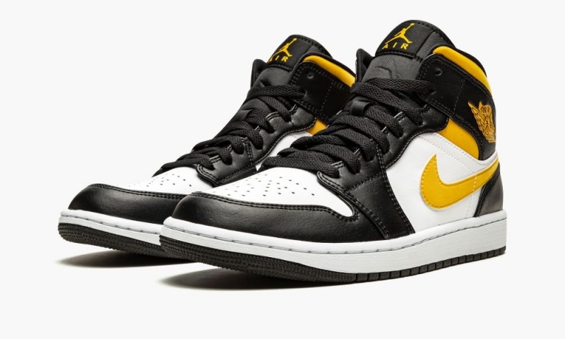 Nike Air Jordan 1 Mid 'White / Pollen / Black' Miesten Kengät Valkoinen Mustat | 270TUEKPI