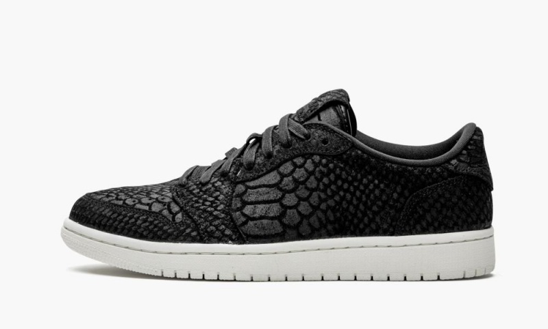 Nike Air Jordan 1 RE LO Naisten Kengät Mustat | 574JXPYDV