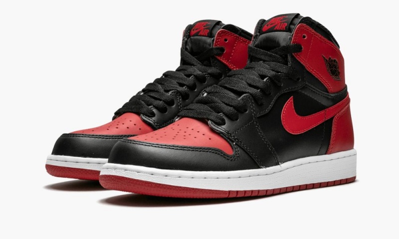 Nike Air Jordan 1 Retro High OG BG 'Banned' Lasten Kengät Mustat Punainen Valkoinen | 510CQFTYD