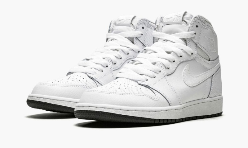Nike Air Jordan 1 Retro High OG BG 'Perforated' Lasten Kengät Valkoinen Mustat | 648TZAUNF