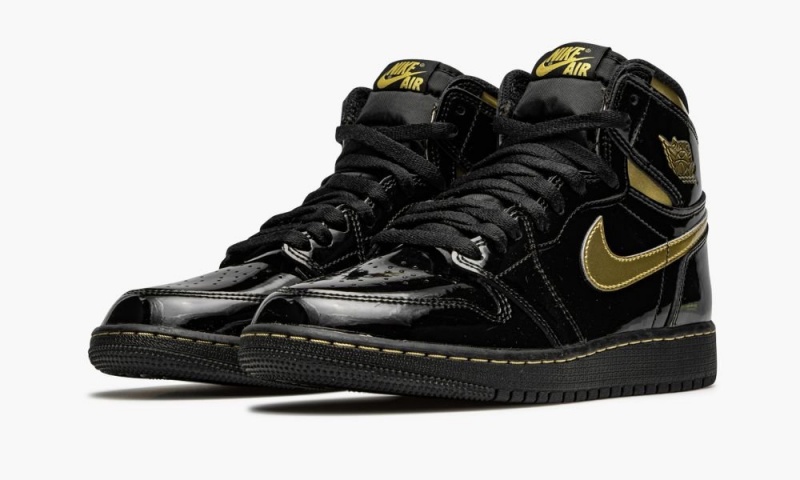 Nike Air Jordan 1 Retro High OG GS 'Black Metallic Gold' Lasten Kengät Mustat Metal Kultaiset | 294DTMIXZ