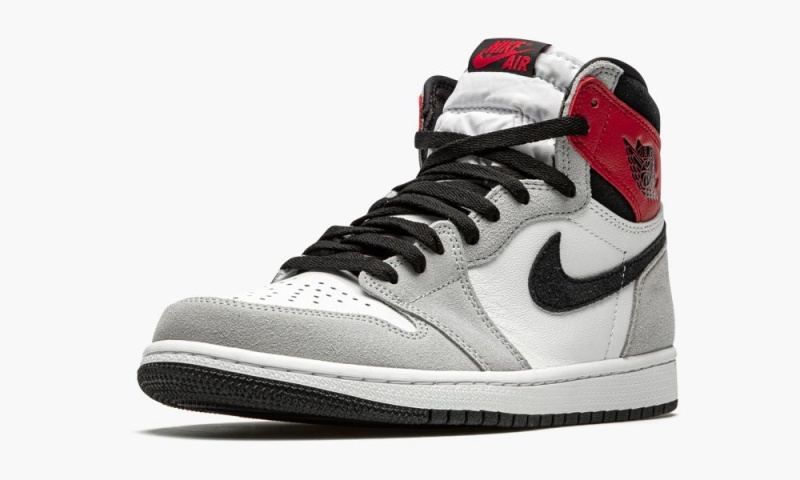 Nike Air Jordan 1 Retro High OG 'Light Smoke Grey' Miesten Kengät Valkoinen Mustat Vaaleanharmaat | 894DTSHGM