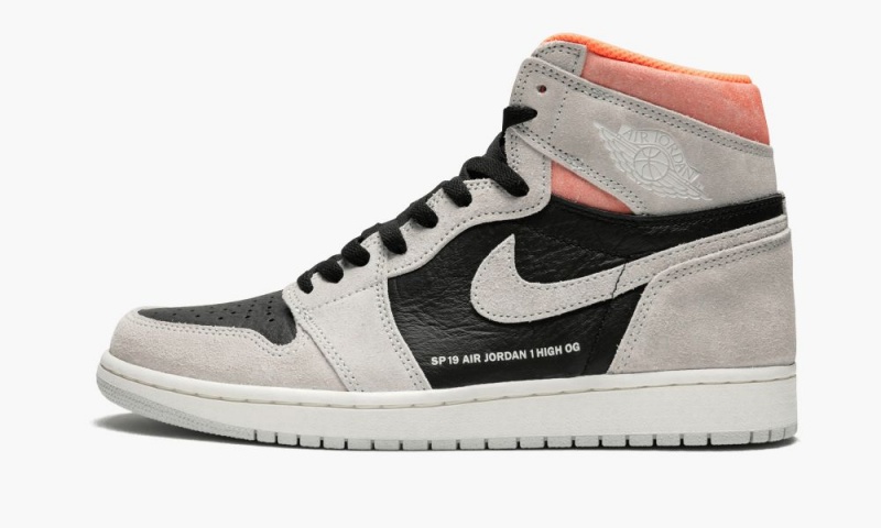Nike Air Jordan 1 Retro High OG \'Neutraalit Grey/Hyper Crimson\' Miesten Kengät Harmaat Mustat | 147TWYOKQ