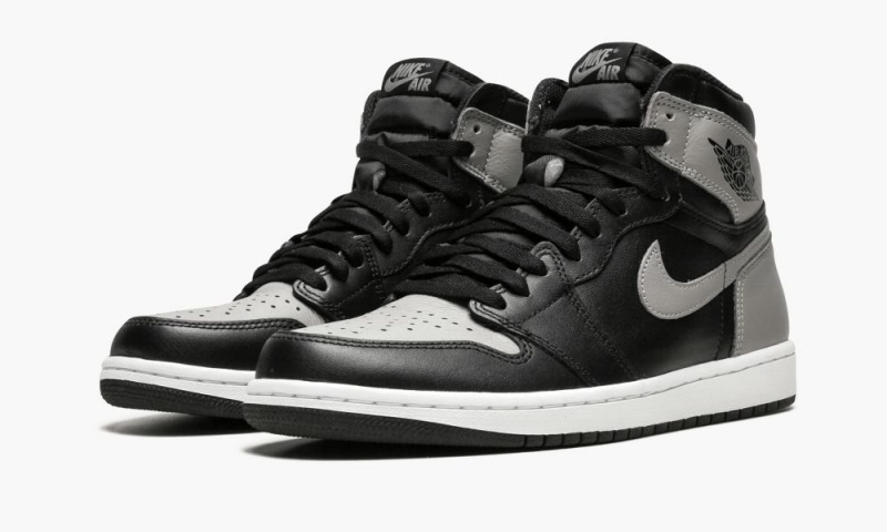 Nike Air Jordan 1 Retro High OG 'Shadow' Miesten Kengät Mustat Harmaat Valkoinen | 043WRSZUV