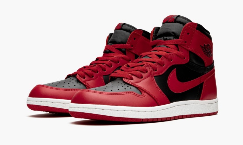 Nike Air Jordan 1 Retro High OG 'Varsity Red' Miesten Kengät Punainen Mustat | 784RFDOXV