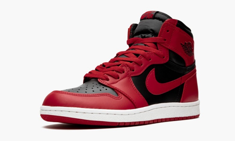 Nike Air Jordan 1 Retro High OG 'Varsity Red' Miesten Kengät Punainen Mustat | 784RFDOXV