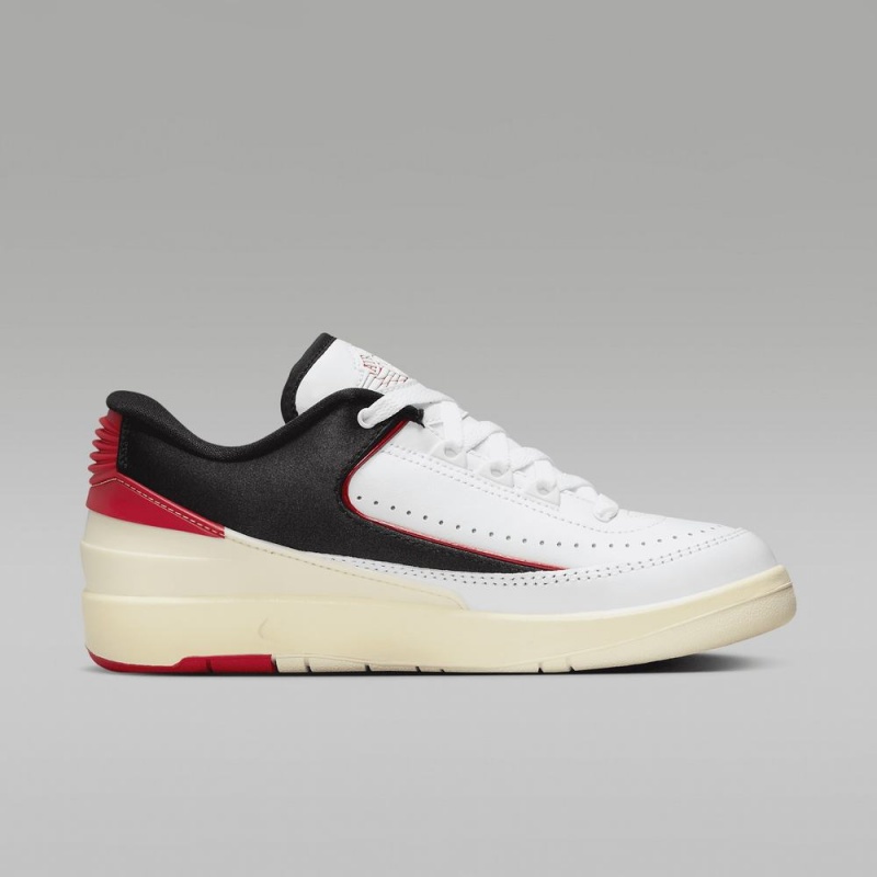 Nike Air Jordan 2 Low 