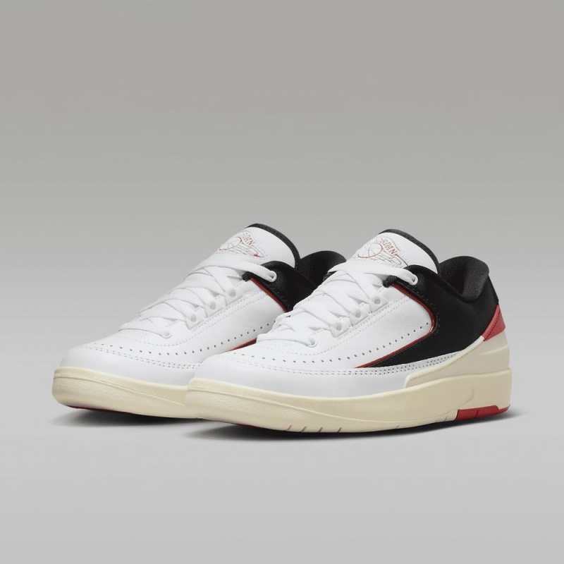 Nike Air Jordan 2 Low 