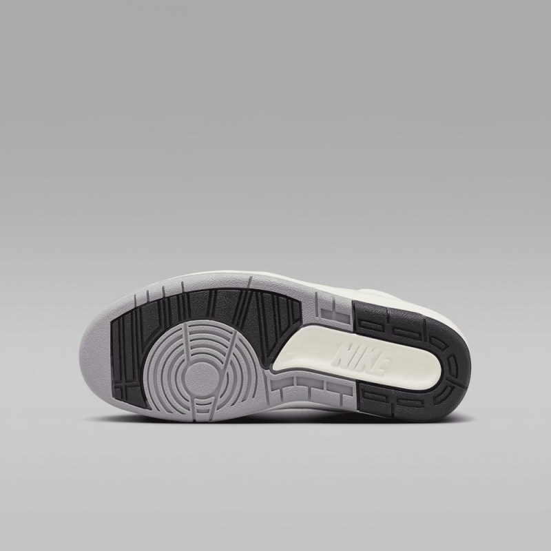 Nike Air Jordan 2 Retro 