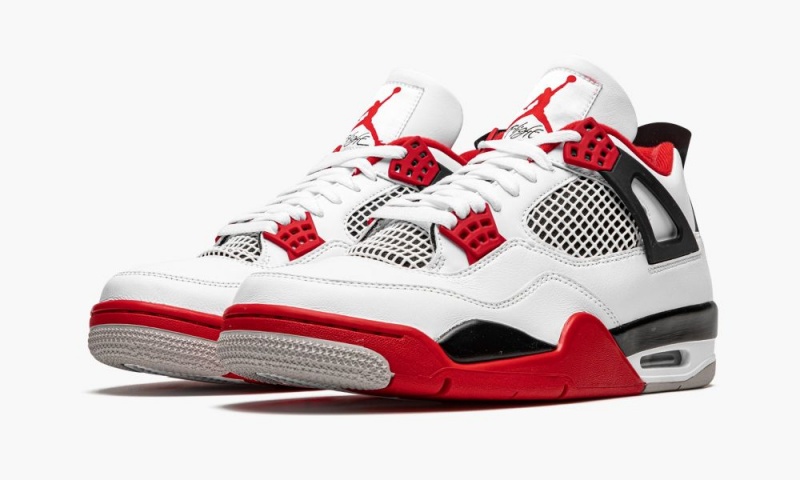Nike Air Jordan 4 Retro 'Fire Red 2020' Miesten Kengät Valkoinen Punainen Mustat Harmaat | 189XJONYW