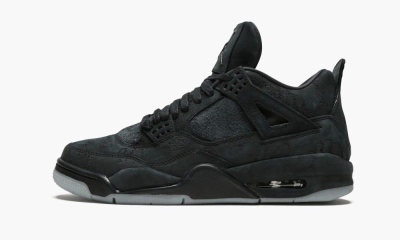 Nike Air Jordan 4 Retro \'Kaws - Black\' Miesten Kengät Mustat | 362ZPOHBJ