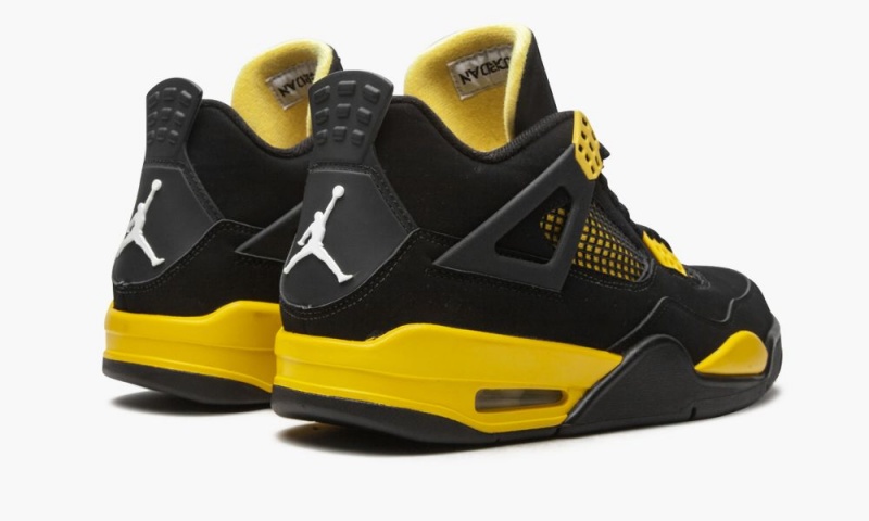 Nike Air Jordan 4 Retro 'Thunder' Miesten Kengät Mustat Valkoinen Keltainen | 573WDGHLP