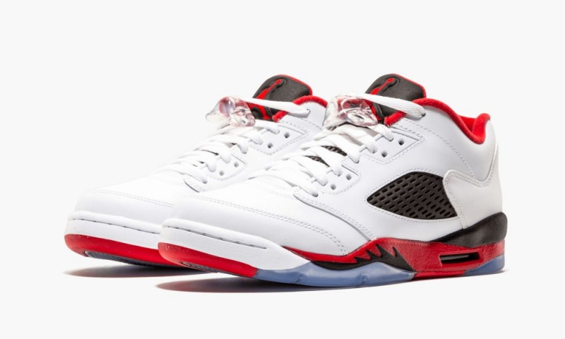 Nike Air Jordan 5 Retro Low GS Lasten Kengät Valkoinen Punainen Mustat | 716AFOZUV