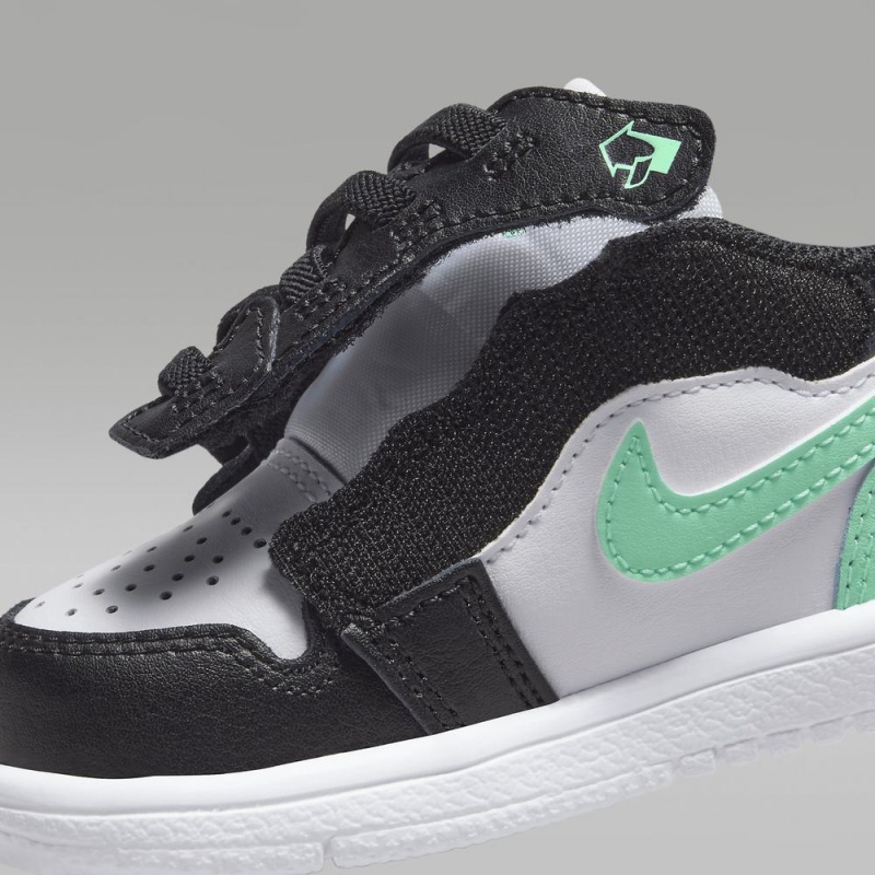 Nike Jordan 1 Low Alt Lasten Kengät Mustat Valkoinen Vihreä | 604UHXARP