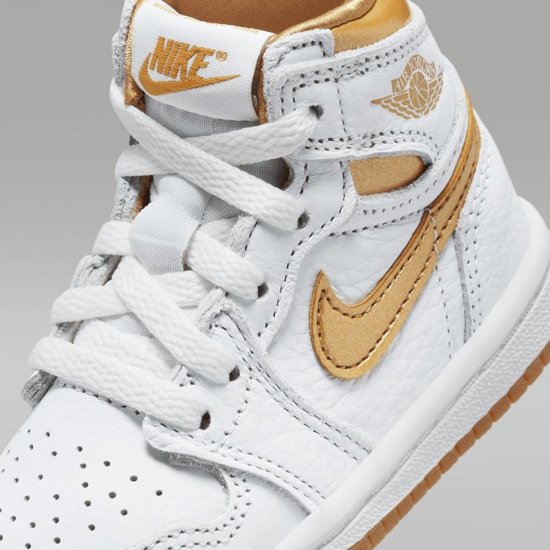 Nike Jordan 1 Retro High OG Lasten Kengät Valkoinen Vaaleanruskea Metal Kultaiset | 024NEBSQD