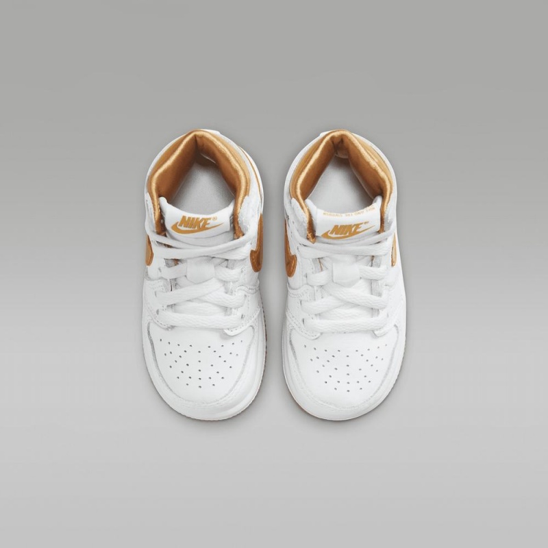 Nike Jordan 1 Retro High OG Lasten Kengät Valkoinen Vaaleanruskea Metal Kultaiset | 024NEBSQD