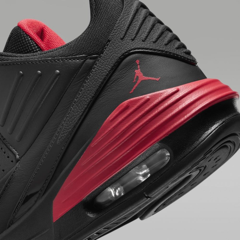 Nike Jordan Max Aura 5 Miesten Kengät Mustat Punainen | 510GTUAXY