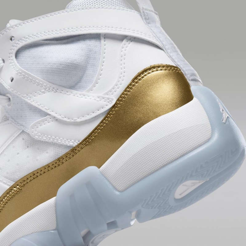 Nike Jumpman Two Trey Naisten Kengät Valkoinen Metal Kultaiset | 025HFWERG