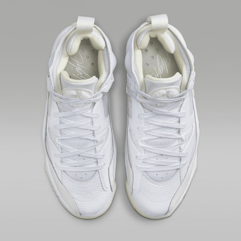Nike Jumpman Two Trey Naisten Kengät Valkoinen | 826XIOEMC