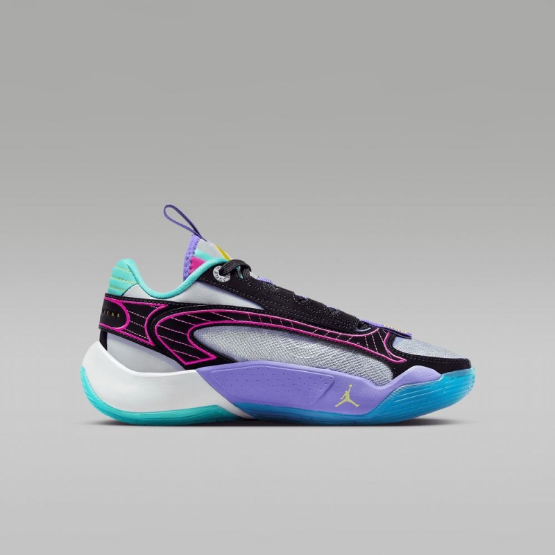 Nike Luka 2 