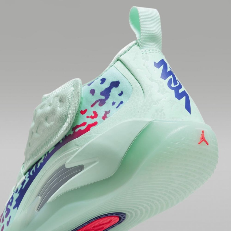 Nike Zion 3 