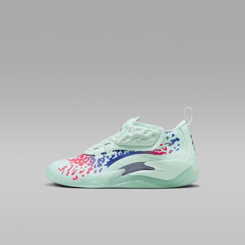 Nike Zion 3 \