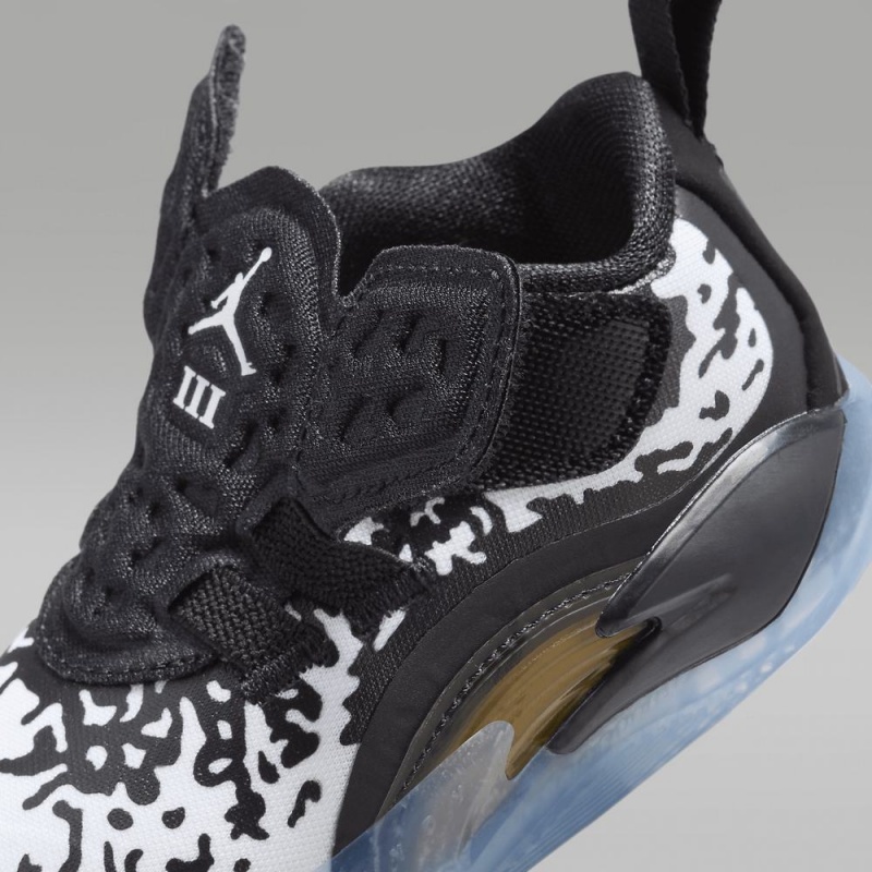 Nike Zion 3 