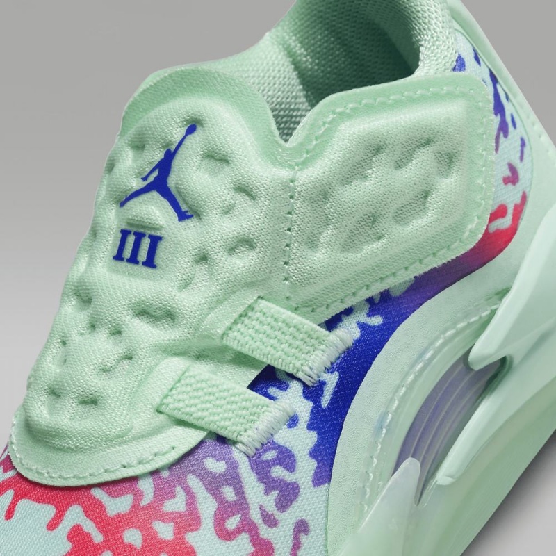 Nike Zion 3 