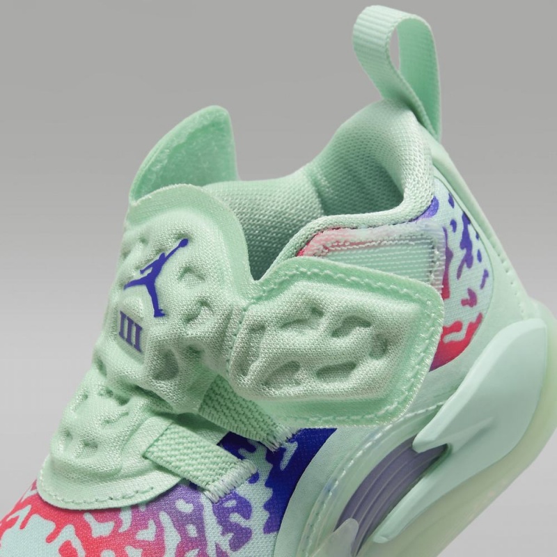 Nike Zion 3 